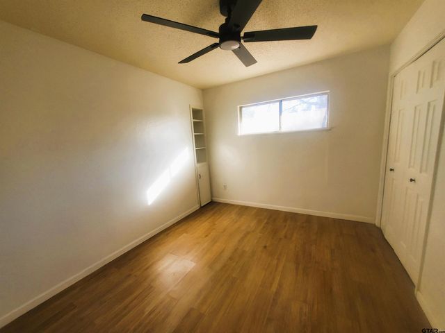 2811 Lisa Lane, Tyler, TX 75701