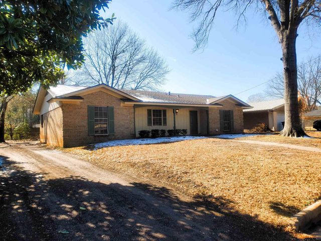 2811 Lisa Lane, Tyler, TX 75701