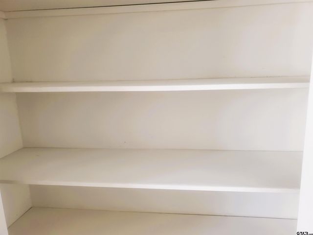 2811 Lisa Lane, Tyler, TX 75701