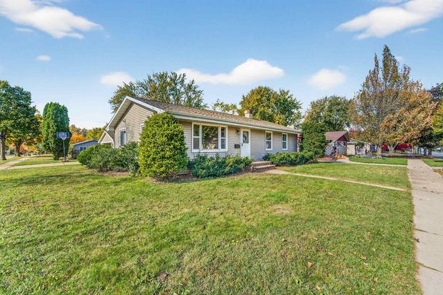 2201 N ELINOR STREET, Appleton, WI 54914