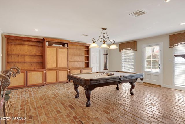 121 Beverly Drive, Lafayette, LA 70503