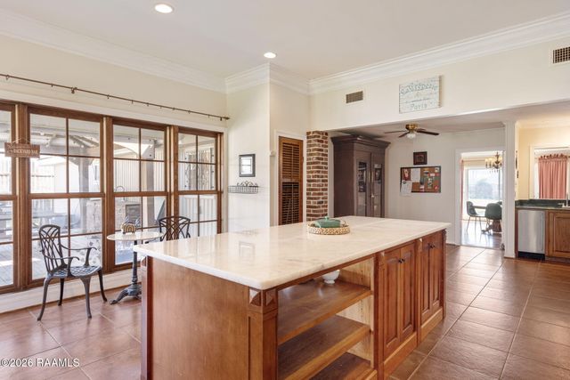 121 Beverly Drive, Lafayette, LA 70503