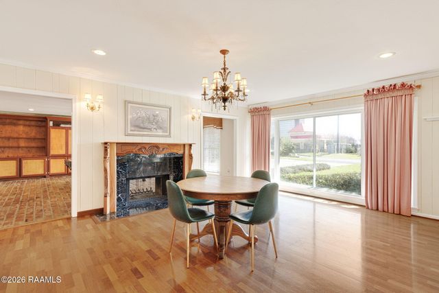 121 Beverly Drive, Lafayette, LA 70503