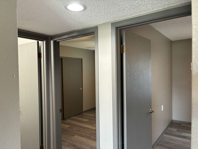 501 S Cedar St, Lindsborg, KS 67456