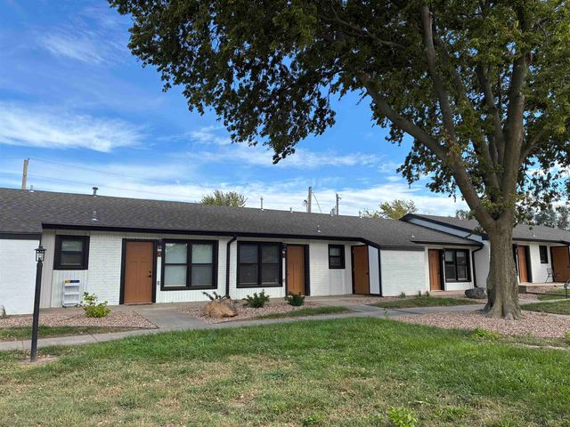 501 S Cedar St, Lindsborg, KS 67456
