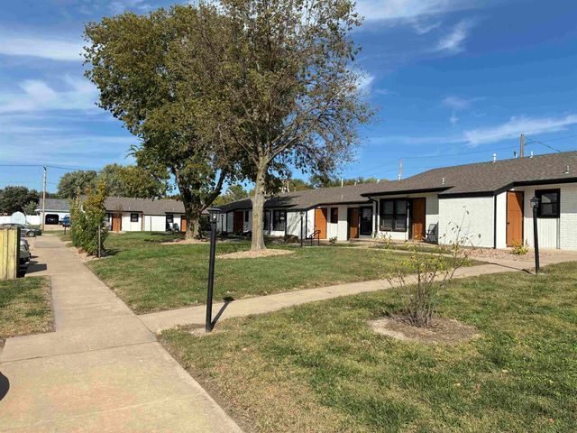 501 S Cedar St, Lindsborg, KS 67456