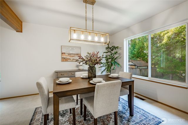 1117 W Racine Street, Bellingham, WA 98229