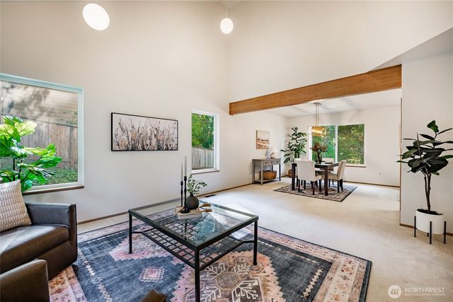 1117 W Racine Street, Bellingham, WA 98229