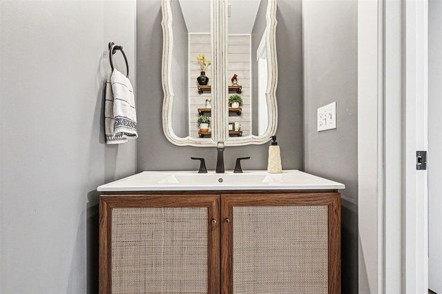 5531 Stanton Woods Drive, Hudsonville, MI 49426