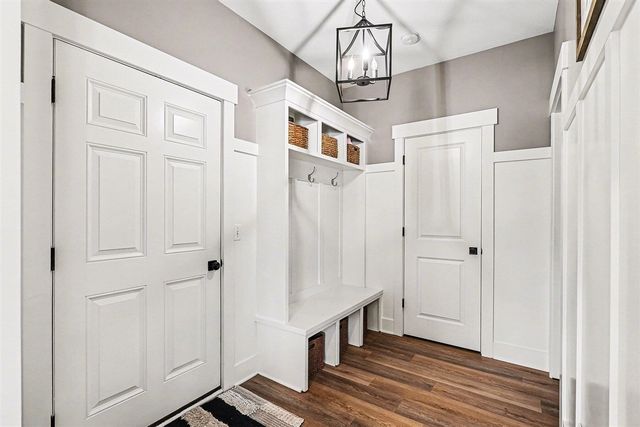 5531 Stanton Woods Drive, Hudsonville, MI 49426