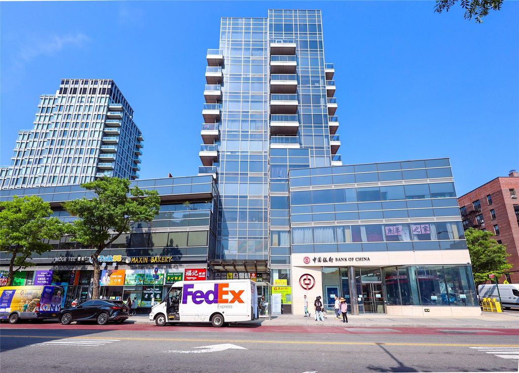 42-35 Main Street 7A, Flushing, NY 11355