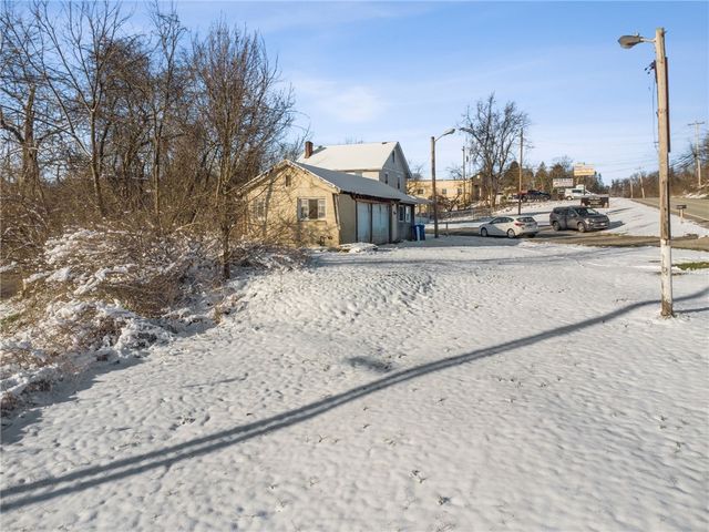 7209 Steubenville Pike, Oakdale, PA 15071