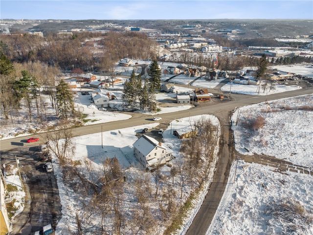 7209 Steubenville Pike, Oakdale, PA 15071