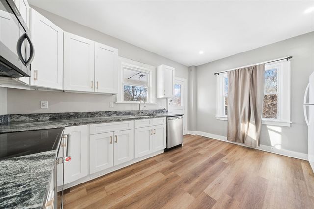 7209 Steubenville Pike, Oakdale, PA 15071