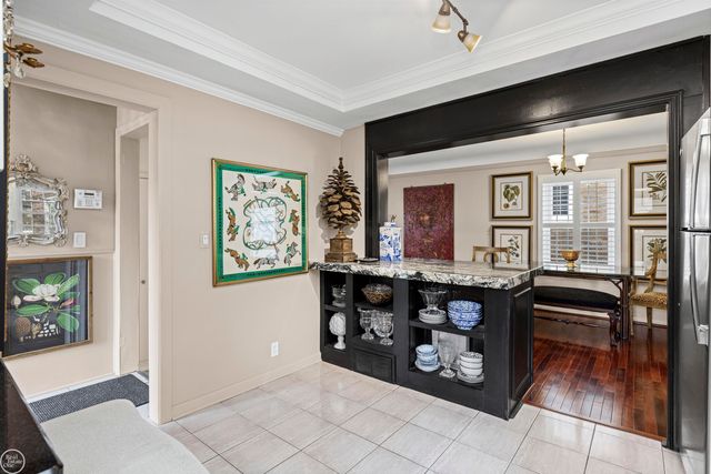 1393 Grayton St Street, Grosse Pointe Park, MI 48230