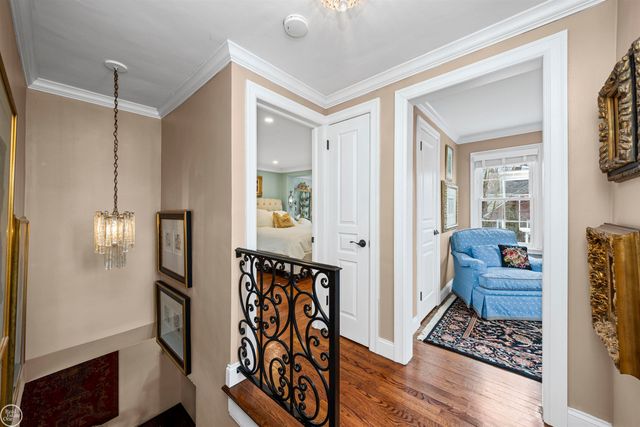 1393 Grayton St Street, Grosse Pointe Park, MI 48230