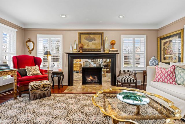 1393 Grayton St Street, Grosse Pointe Park, MI 48230