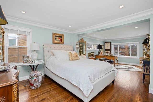 1393 Grayton St Street, Grosse Pointe Park, MI 48230