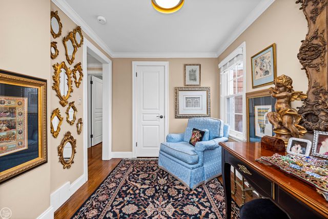 1393 Grayton St Street, Grosse Pointe Park, MI 48230