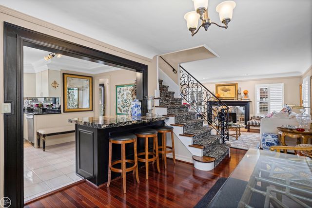 1393 Grayton St Street, Grosse Pointe Park, MI 48230