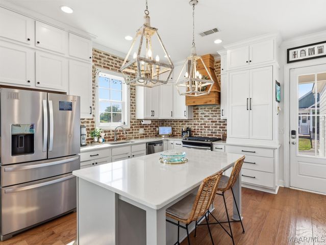 251 Forest Glen Drive, Pike Road, AL 36064