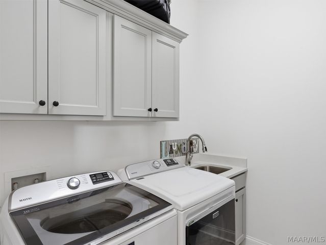 251 Forest Glen Drive, Pike Road, AL 36064