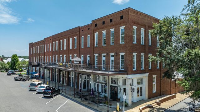 251 Forest Glen Drive, Pike Road, AL 36064