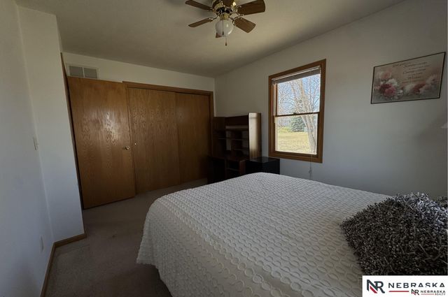 625 Arbor Court, Bennet, NE 68317