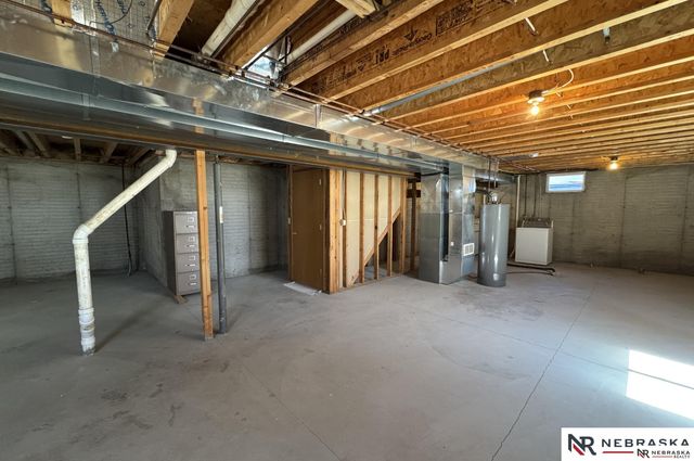 625 Arbor Court, Bennet, NE 68317