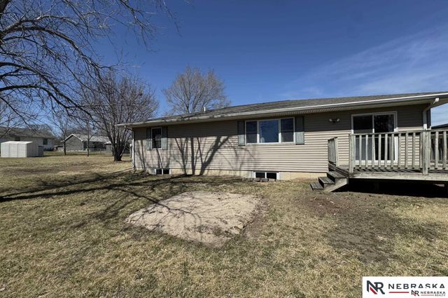 625 Arbor Court, Bennet, NE 68317