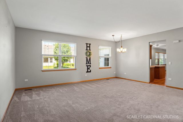 16606 Buckner Pond Way, Crest Hill, IL 60403