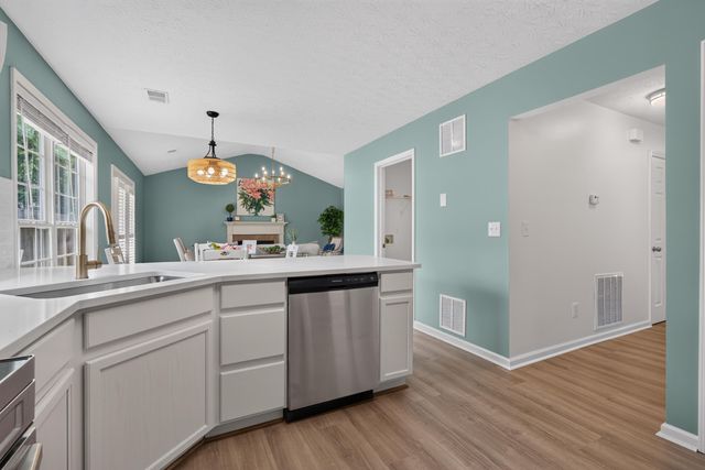 492 Alderbrook Way, Lexington, KY 40515