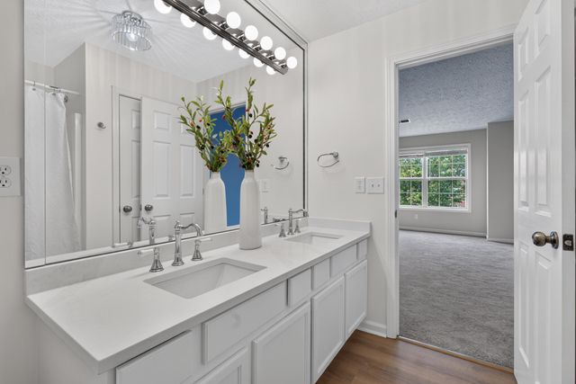 492 Alderbrook Way, Lexington, KY 40515