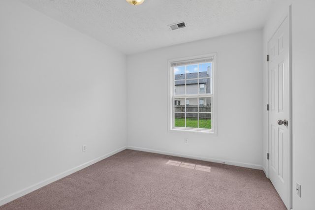 492 Alderbrook Way, Lexington, KY 40515