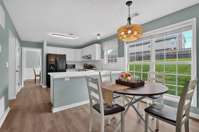 492 Alderbrook Way, Lexington, KY 40515