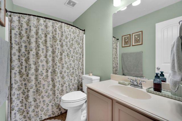 141 Ringneck Drive, Sanger, TX 76266