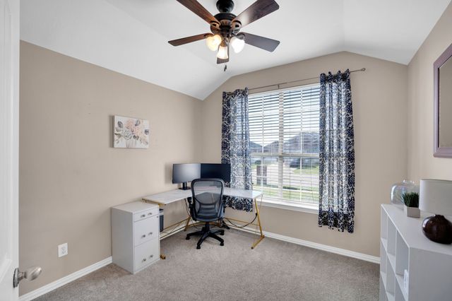 141 Ringneck Drive, Sanger, TX 76266