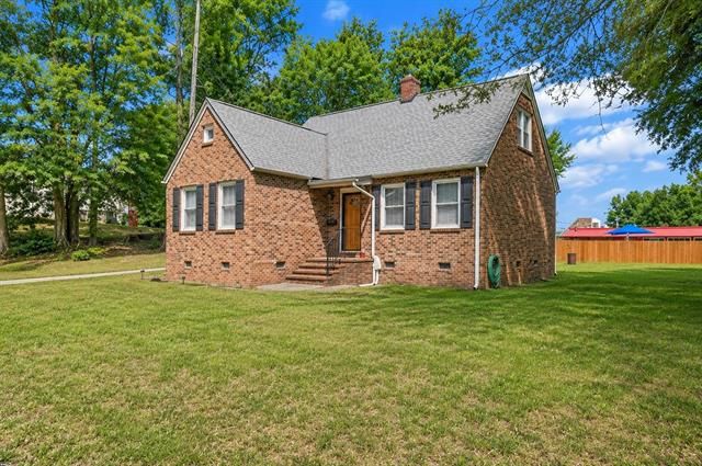 105 Pine Lane, Anderson, SC 29621