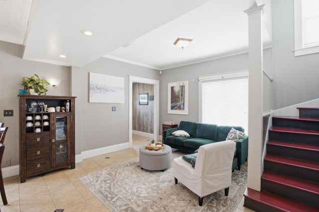 205 E Savidge Street, Spring Lake Vllg, MI 49456