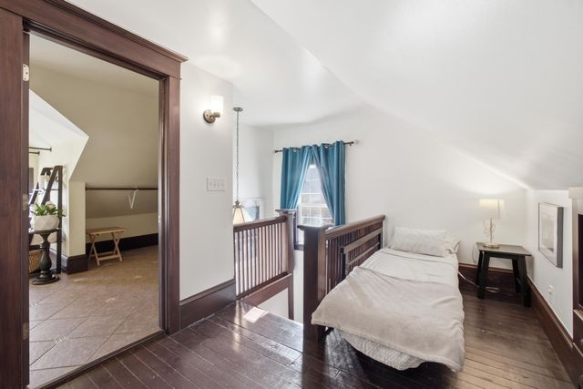 205 E Savidge Street, Spring Lake Vllg, MI 49456