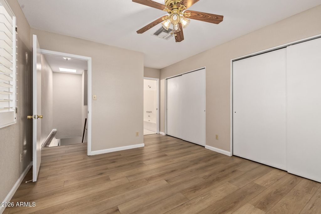 Image 37 of property listing at 9804 N 4TH Avenue, Phoenix, AZ 85021