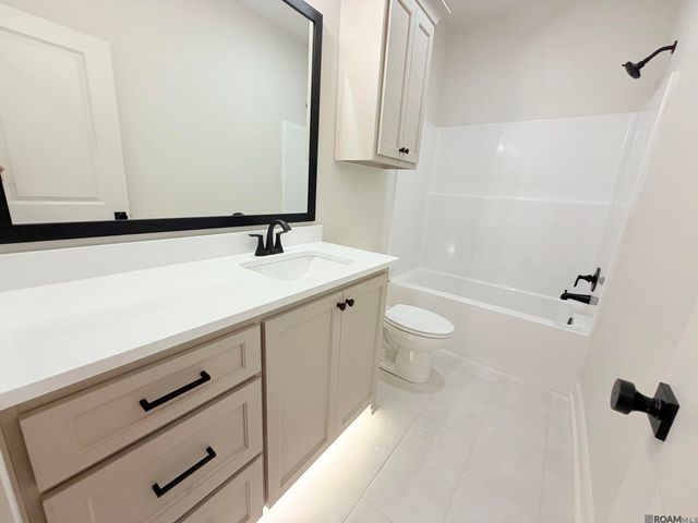 36214 Belle Parc Ave, Geismar, LA 70734