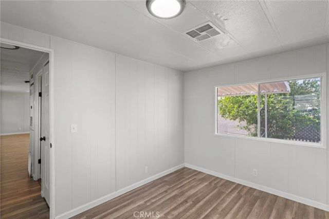 1097 N State 25, Hemet, CA 92543