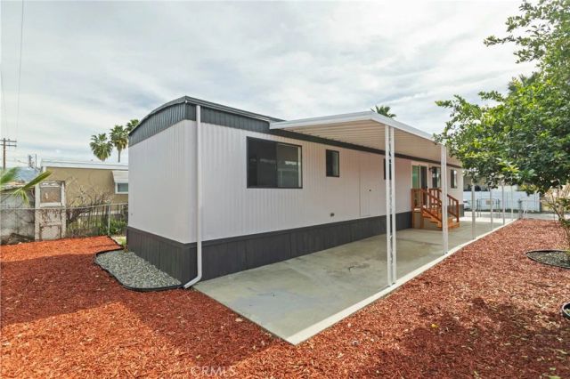1097 N State 25, Hemet, CA 92543