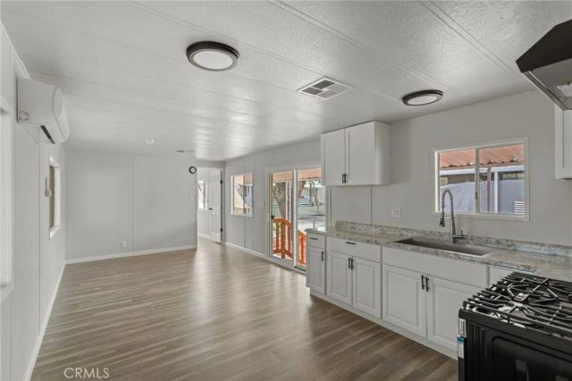 1097 N State 25, Hemet, CA 92543