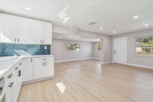 4903 S 79TH STREET, Tampa, FL 33619