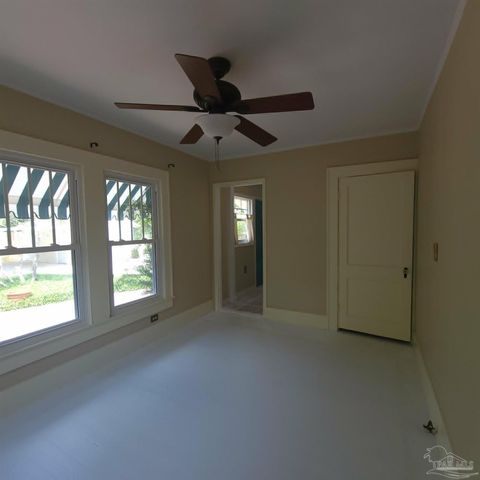 1414 E Maxwell St, Pensacola, FL 32503