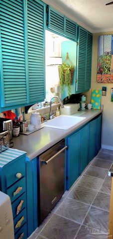 1414 E Maxwell St, Pensacola, FL 32503