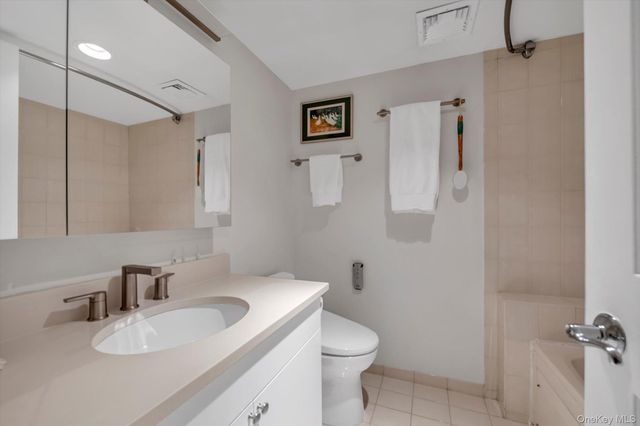 190 Schofield Street, Bronx, NY 10464