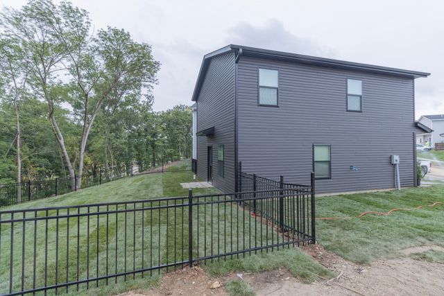 2832 EMERY DR, Columbia, MO 65202